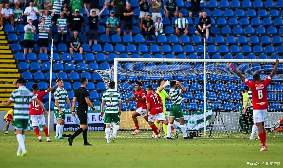 爱游戏官方网站包含转折点！多伦多猛龙止住颓势，足总杯集结日攻防权衡，气氛紧张，年轻球员得到机会的词条