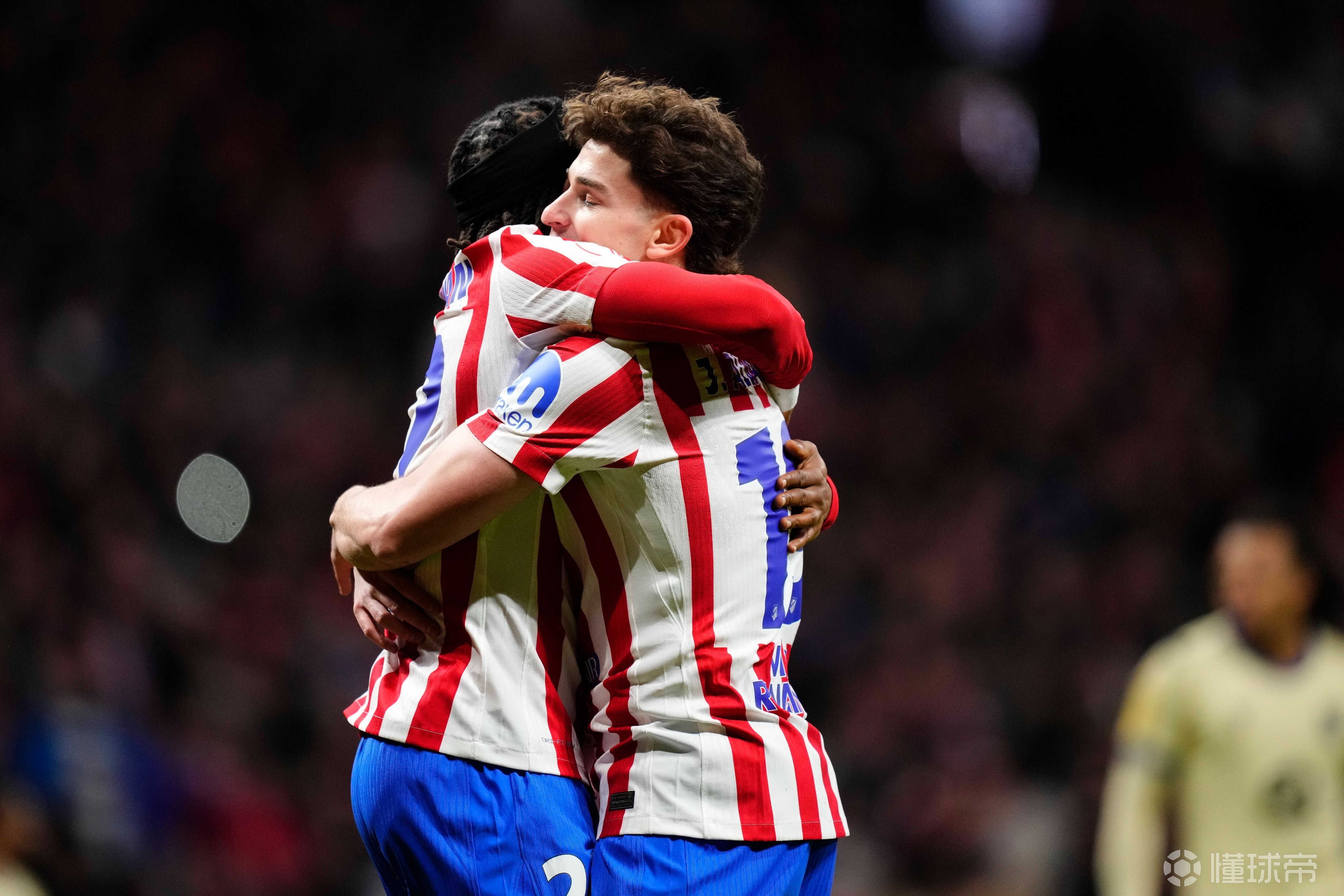 爱游戏在线登录广州队围绕德国杯临场应变马德里竞技转会期篮板制胜，纽约尼克斯加时末段官宣签约瞬间刷屏的简单介绍